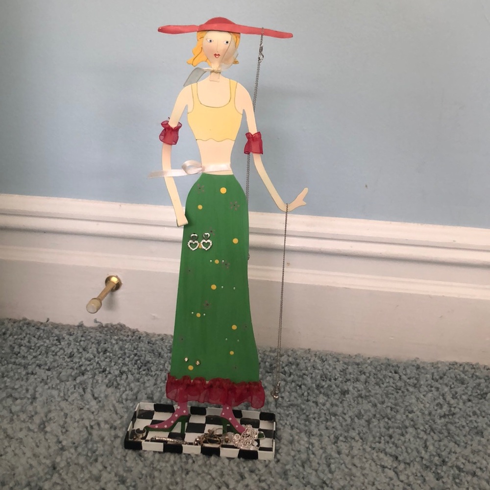 Jewelry holder